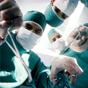 Operating department practitioners using new training facility 