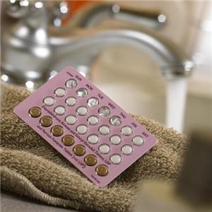 Contraceptive pill 'reduces risk of heart disease'