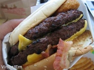Junk food outlets 'could sell statins'