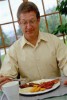 Binge eating research 'should...