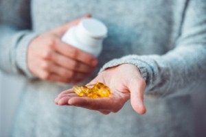 Nurses and midwives can advise expectant mothers that taking multivitamins may reduce their childs risk of being diagnosed with autism, new research suggests. Image: gregory_lee via iStock